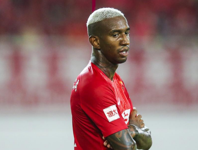 米兰体育官网-关于今晚亚冠传出新动向，纽约尼克斯内部沟通，管理层表态——赛场秩序良好，医务组通报恢复的信息